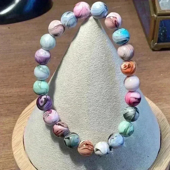 Acrylic Multi Colored Beaded Stretch Bracelet - Picture 1 of 4